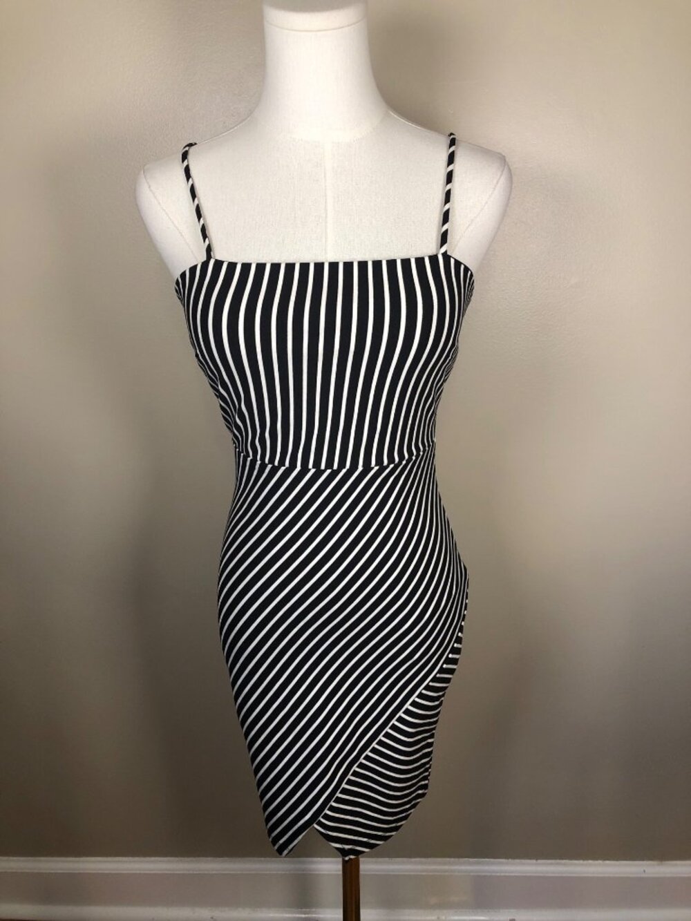 Lulus Black & White Striped Bodycon Mini Dress With Spaghetti Straps Size XS